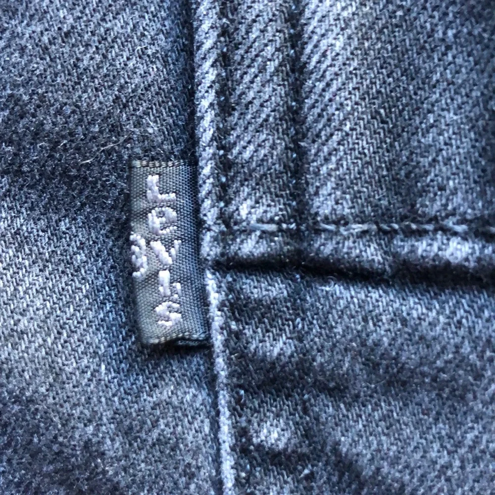 Levi’s Mile High Cropped Wide Leg Jeans - Picture 13 of 15